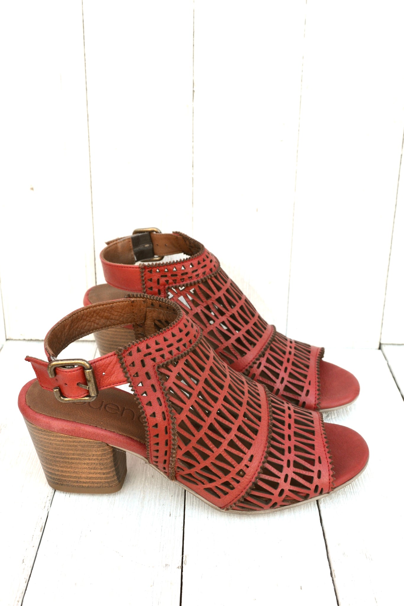 Bueno Candice Size 36 only