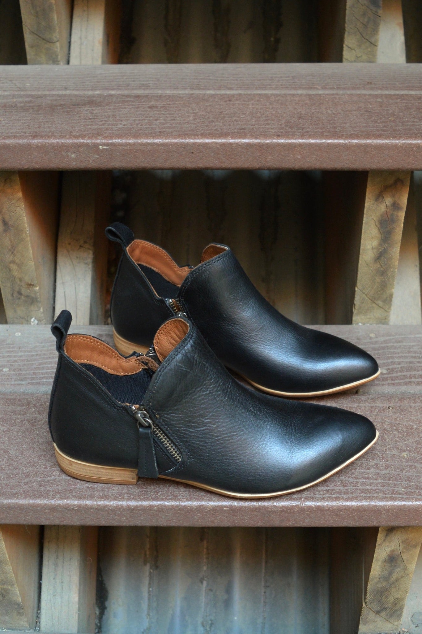 Shop Bueno Boots and Shoes at Shoes for the Soul