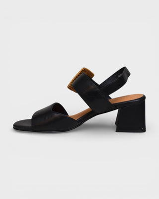 Tamara London Airlies