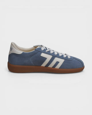 Back 70 Shelly