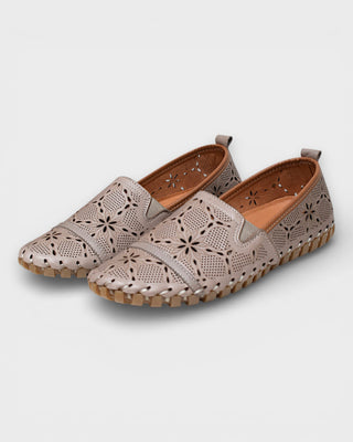 Everly Molly 02