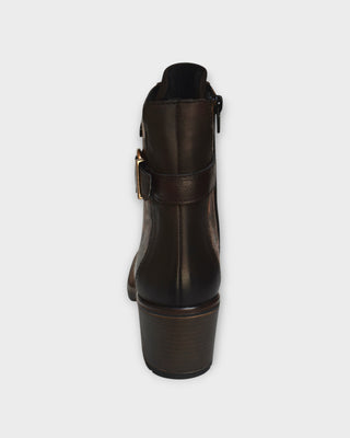 Remonte D2A77-25