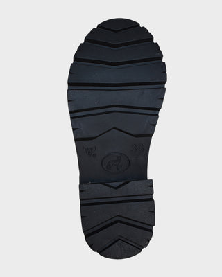 Chacal 6851