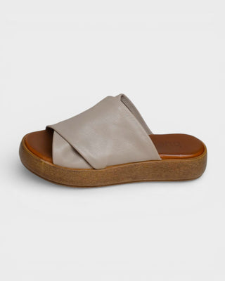 Bueno Jaxon Size 39 only