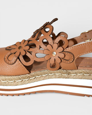 Django & Juliette Aldo