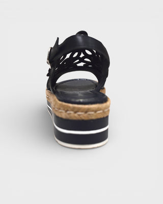 Django & Juliette Aldo