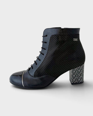 Dorking Rodin D8922