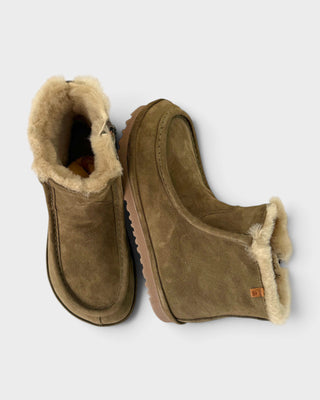 El Naturalista 5376 Silk Suede