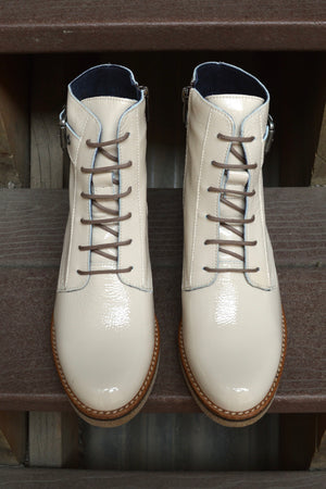 Dorking Lucero D8686