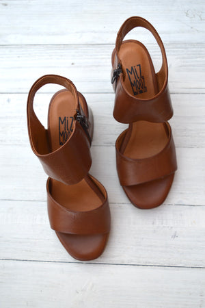 Sandals Heels Wedge By Miz Mooz Size: 8