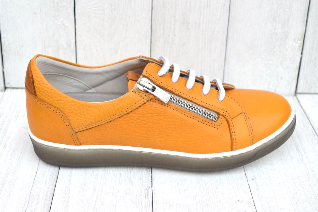 Dorking Karen Size 36 only